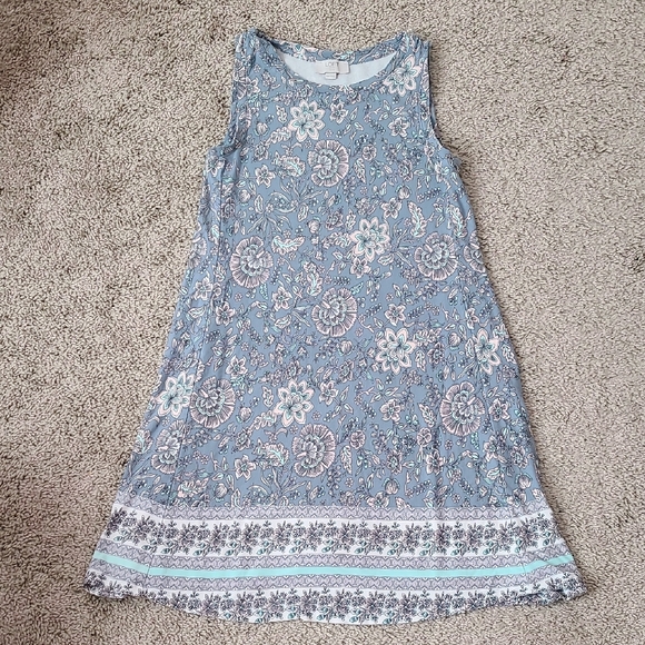 LOFT Dresses & Skirts - LOFT Floral Swing Dress